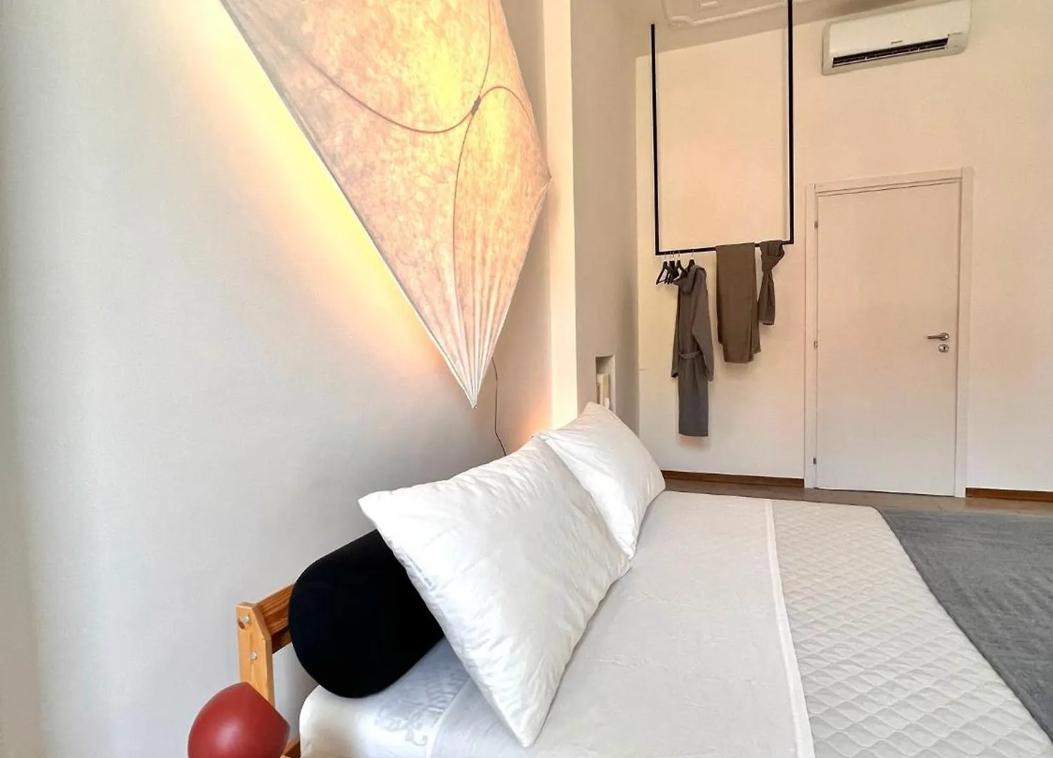 Sant'Antonioroma Hospitalityluxurydesignrooms Rome